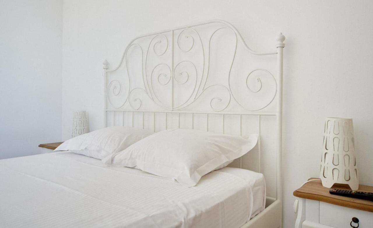 Le Carre Saint Pierre - Chambres D'Hotes Marey-les-Fussey Ngoại thất bức ảnh